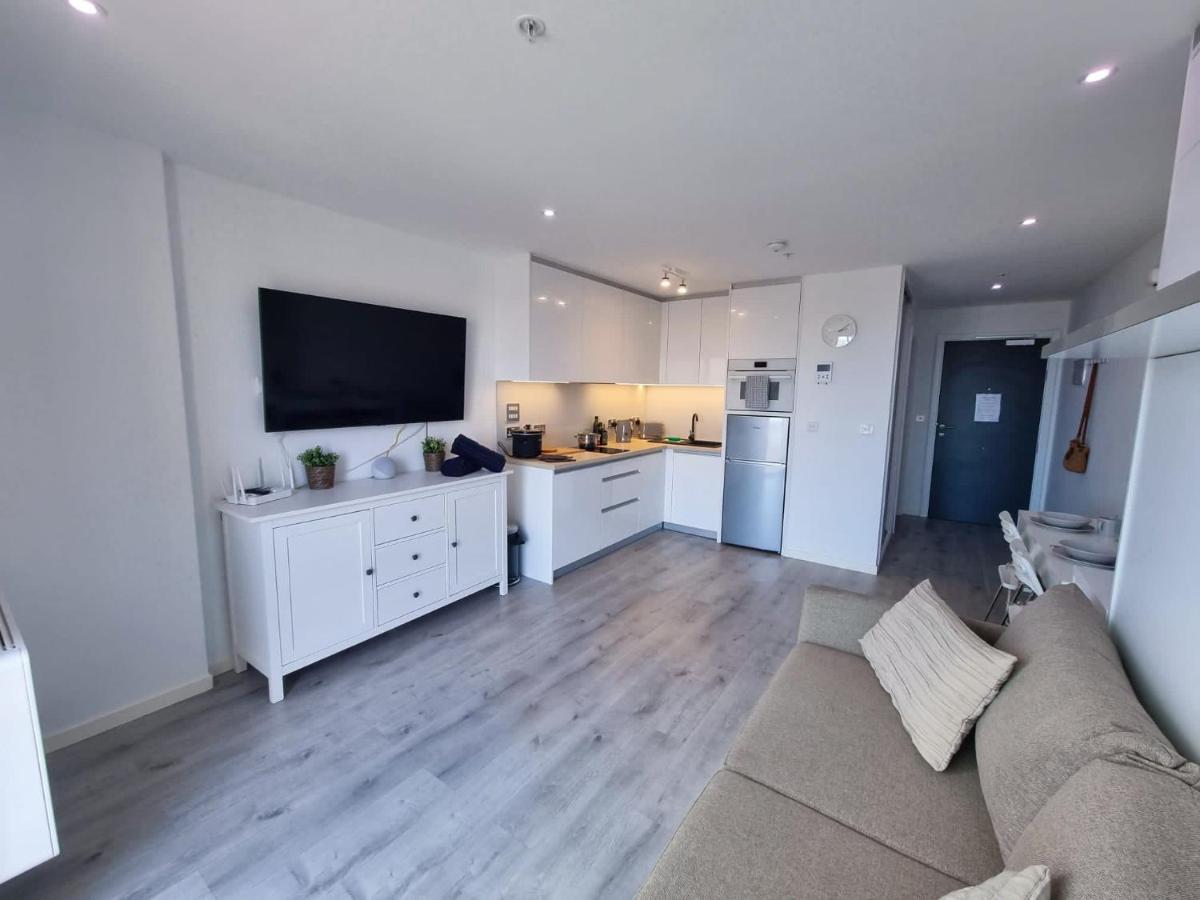 Top Floor Studio - The Hub Gibraltar - Self Catering Εξωτερικό φωτογραφία